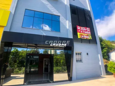 Sala Comercial para alugar, 244m² no Garcia, Blumenau