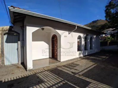 Casa com 6 Quartos à venda, 278m² no Jardim dos Estados, Poços de Caldas
