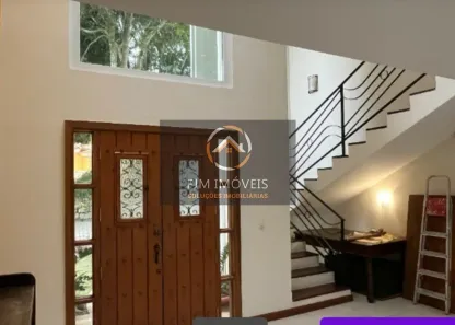 Casa com 4 Quartos à venda, 390m² no Maceió, Niterói