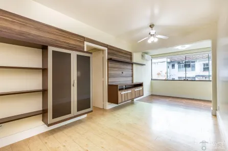 Apartamento com 3 Quartos à venda, 84m² no São João, Porto Alegre