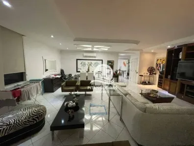 Apartamento com 3 Quartos à venda, 190m² no Pitangueiras, Guarujá