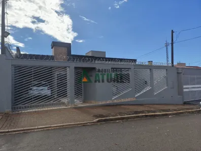 Casa com 3 Quartos à venda, 120m² no Jardim Continental, Londrina
