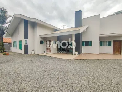 Casa com 3 Quartos à venda, 173m² no Centro, Jaraguá do Sul