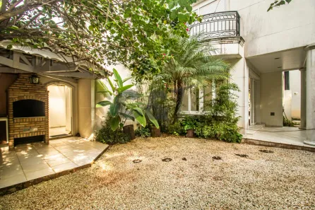 Casa de Condomínio com 4 Quartos para venda ou aluguel, 650m² no Santo Amaro, São Paulo