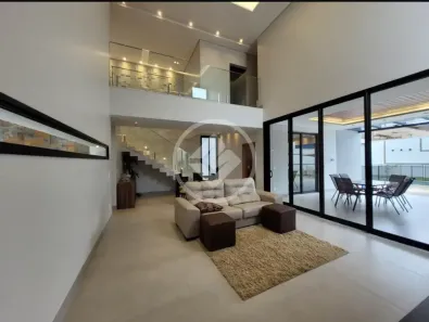 Casa de Condomínio com 4 Quartos à venda, 260m² no Shopping Park, Uberlândia