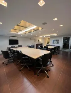 Sala Comercial para alugar, 250m² no Moema, São Paulo
