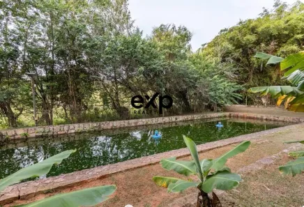 Fazenda/Sítio com 4 Quartos à venda, 315m² no Parque Valinhos, Valinhos