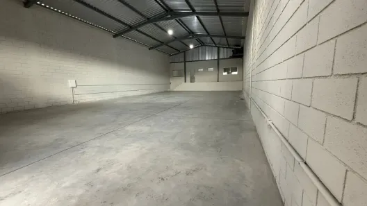 Galpão/Depósito/Armazém para alugar, 360m² no Jardim Canadá, Nova Lima