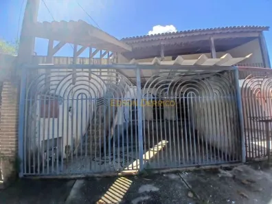 Sobrado com 3 Quartos para alugar, 179m² no Conjunto Habitacional Terra dos Ipês, Pindamonhangaba