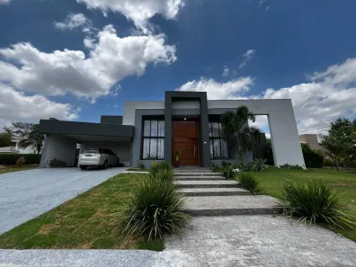 Casa de Condomínio com 4 Quartos à venda, 355m² no Caguassu, Sorocaba