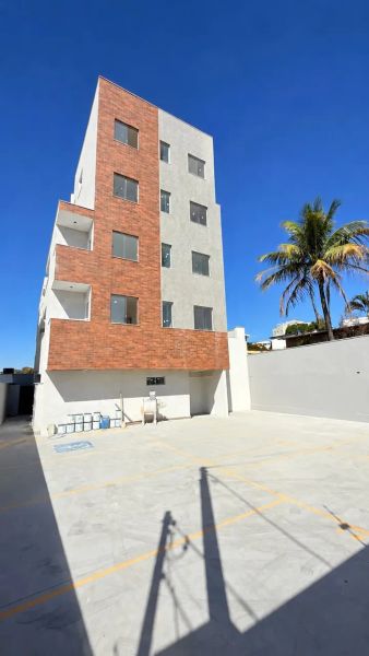 Apartamento com 2 quartos — Santa Branca, Belo Horizonte