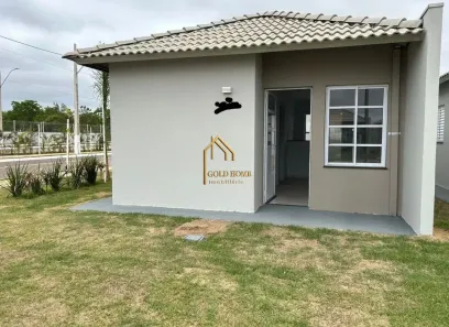 Casa de Condomínio com 2 Quartos para alugar, 44m² no São Francisco, Cuiabá