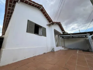 Casa com 3 Quartos à venda, 200m² no Vila Frezzarim, Americana