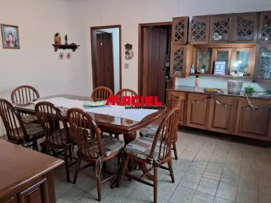 Casa com 3 Quartos à venda, 364m² no Vila Adyana, São José dos Campos