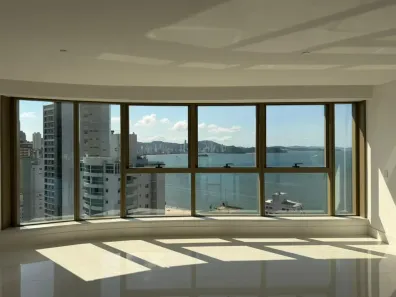Apartamento com 4 Quartos à venda, 235m² no Centro, Balneário Camboriú