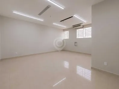 Sala Comercial para alugar, 43m² no Centro, Itatiba