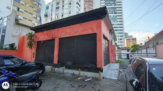 Ponto Comercial com 8 Quartos para alugar, 300m² no Espinheiro, Recife