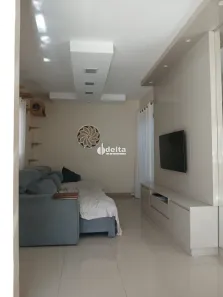 Casa de Condomínio com 2 Quartos à venda, 110m² no Umuarama, Uberlândia