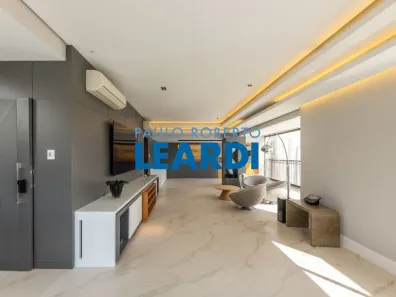 Cobertura com 4 Quartos para venda ou aluguel, 310m² no Vila Nova Conceição, São Paulo