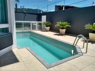 Casa com 3 Quartos à venda, 272m² no Serra Grande, Niterói