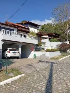 Casa de Condomínio com 3 Quartos à venda, 190m² no Badu, Niterói