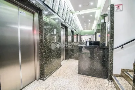 Sala Comercial à venda, 28m² no Centro Histórico, Porto Alegre