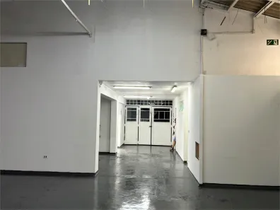 Prédio Comercial para alugar, 380m² no Rudge Ramos, São Bernardo do Campo