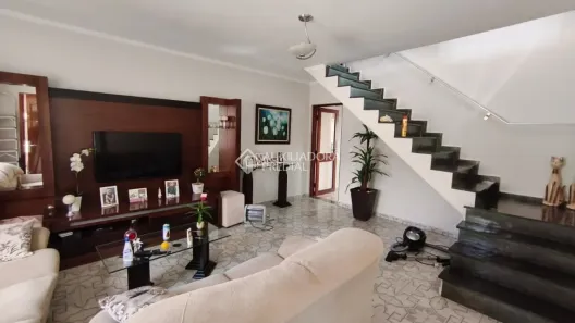 Sobrado com 3 Quartos à venda, 230m² no Alves Dias, São Bernardo do Campo