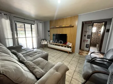 Casa com 3 Quartos à venda, 222m² no Santo Hilário, Goiânia