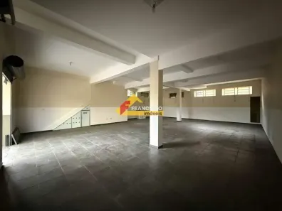 Ponto Comercial para alugar, 127m² no Catalão, Divinópolis