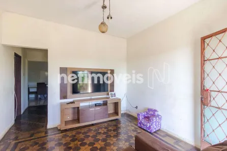 Casa com 3 Quartos à venda, 155m² no Dom Bosco, Belo Horizonte