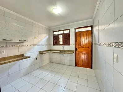 Casa de Condomínio com 4 Quartos à venda, 134m² no Sapiranga-Coité, Fortaleza