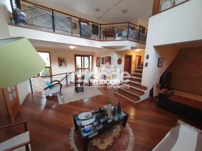 Casa com 6 Quartos à venda, 498m² no Parque dos Príncipes, São Paulo