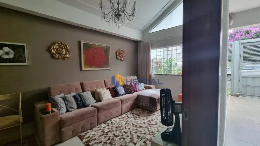 Sobrado com 3 Quartos à venda, 170m² no Jardim Novo Horizonte, Maringá