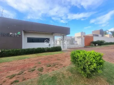 Casa de Condomínio com 3 Quartos à venda, 184m² no Vila Santa Luzia, Campo Grande
