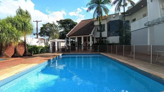 Imóvel Comercial com 6 Quartos para alugar, 586m² no Quebec, Londrina
