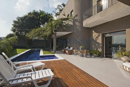 Casa com 4 Quartos à venda, 550m² no Jardim Guedala, São Paulo