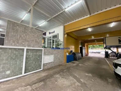 Prédio Comercial para alugar, 354m² no Vila Mathias, Santos