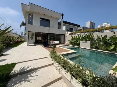 Casa com 3 Quartos à venda, 205m² no Flórida, Praia Grande