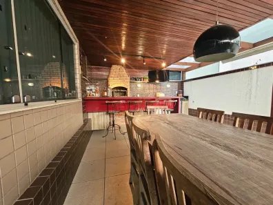 Casa com 3 Quartos para alugar, 146m² no Castelo, Belo Horizonte