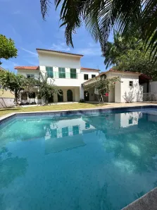 Casa com 4 Quartos à venda, 800m² no Da Paz, Manaus