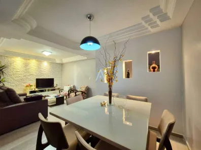 Sobrado com 3 Quartos à venda, 136m² no Cancelli, Cascavel