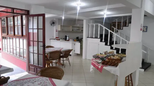 Imóvel Comercial com 13 Quartos à venda, 540m² no Canasvieiras, Florianópolis