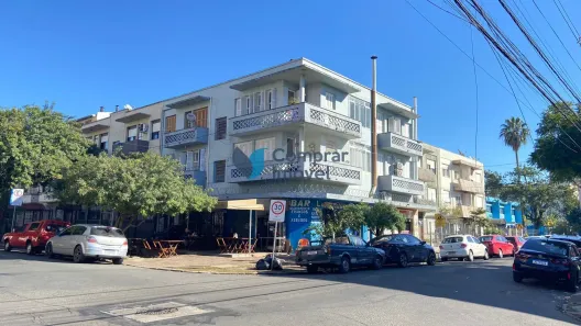 Apartamento com 2 Quartos à venda, 79m² no Azenha, Porto Alegre
