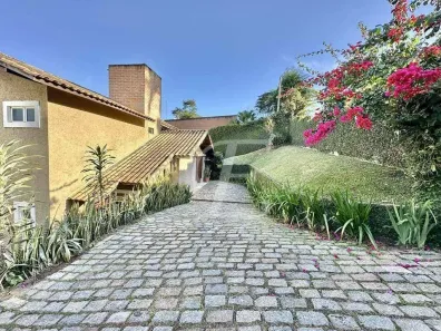 Casa de Condomínio com 3 Quartos à venda, 355m² no Vilarejo, Carapicuíba