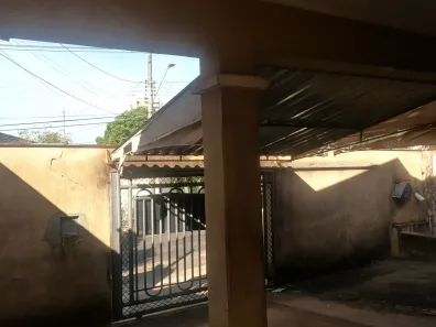 Casa com 2 Quartos à venda, 184m² no Jardim Paulista, Araçatuba