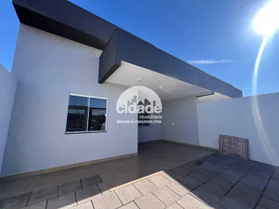 Casa com 2 Quartos para alugar, 96m² no Recanto Tropical, Cascavel