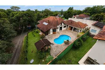 Casa com 5 Quartos à venda, 366m² no , Itatiaia