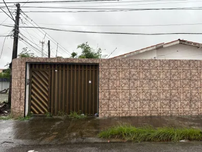 Casa com 3 Quartos para alugar, 160m² no Passaré, Fortaleza