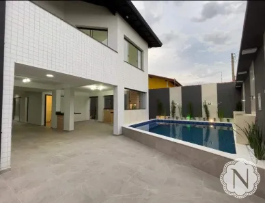 Sobrado com 4 Quartos à venda, 252m² no Bopiranga, Itanhaém